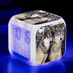 ZOLGINAH LED Lobo Despertador Para Niños, Despertador De Cabecera, Cuadrado, Pantalla LCD Iluminada, Diseño De Lobo (4)